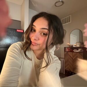 Meet your Posher, May